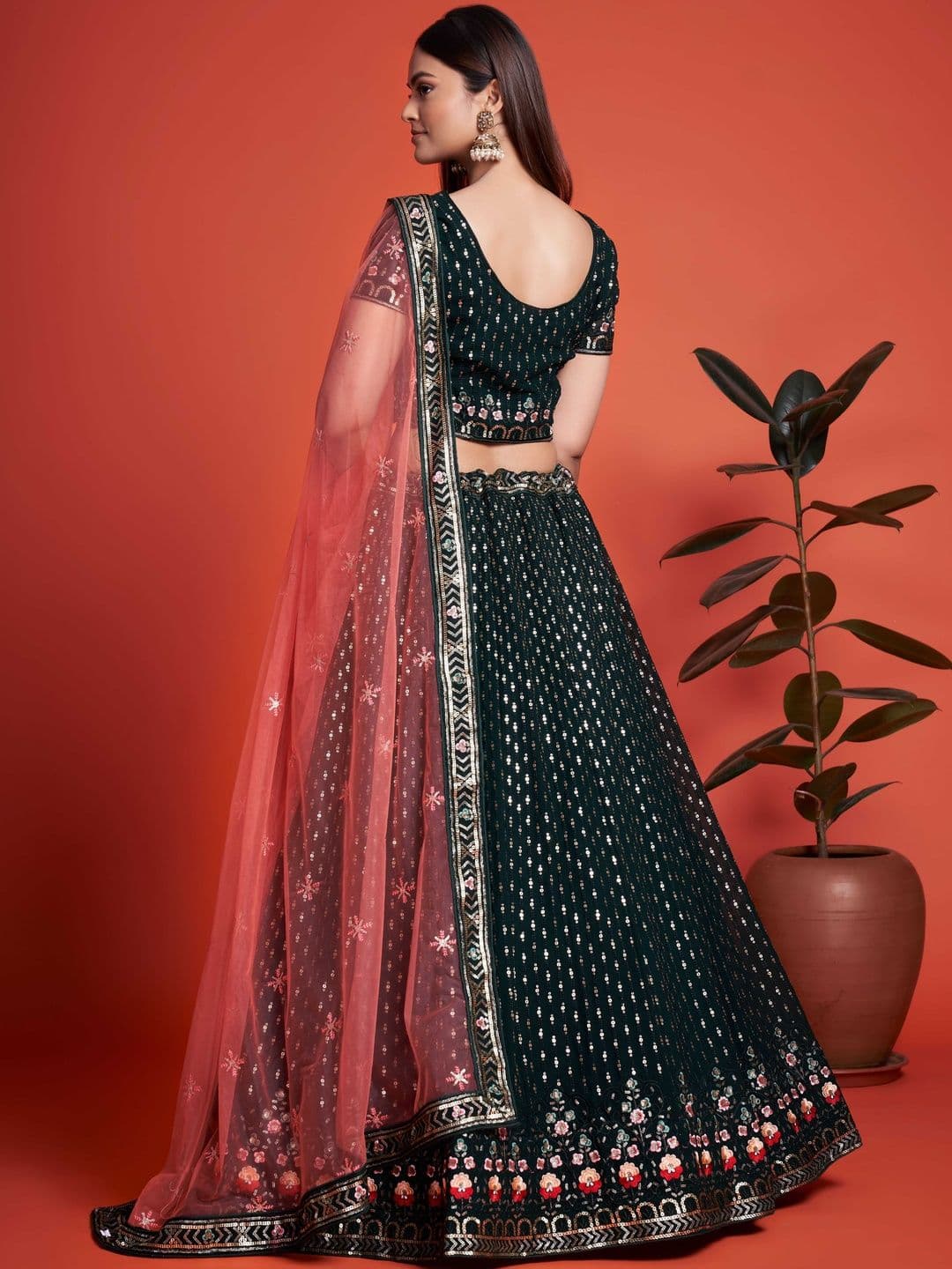 ETHNIC PLUS Embroidered Green Embellished Sequinned Net Semi-Stitched Lehenga & Blouse With Dupatta thumbnail 4
