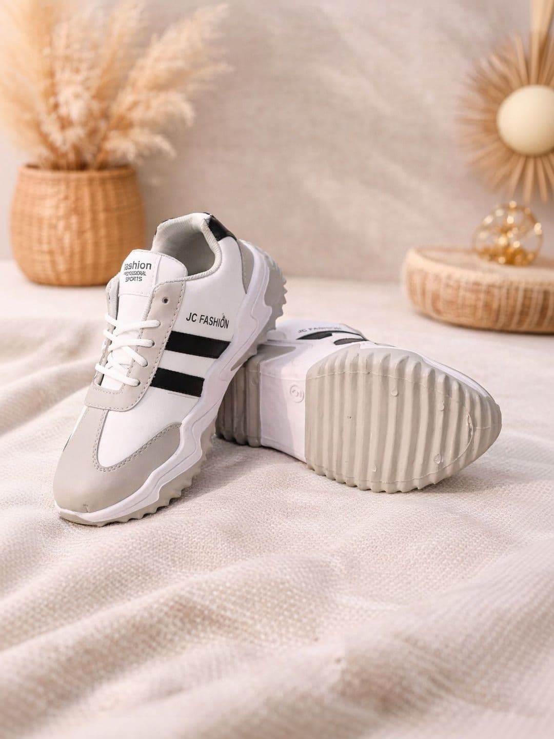 The Roadster Lifestyle Co. Walking Non-Marking Sports Shoes thumbnail 3