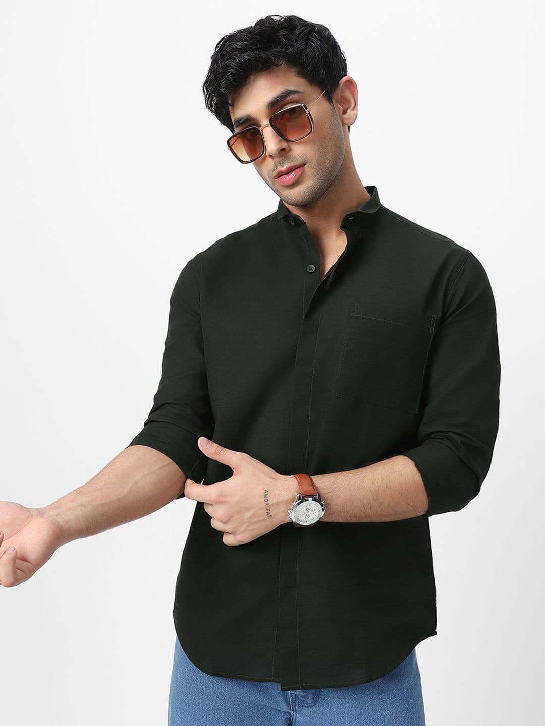 Urbano Fashion Men Club Collar Solid Cotton Casual Shirt thumbnail 2
