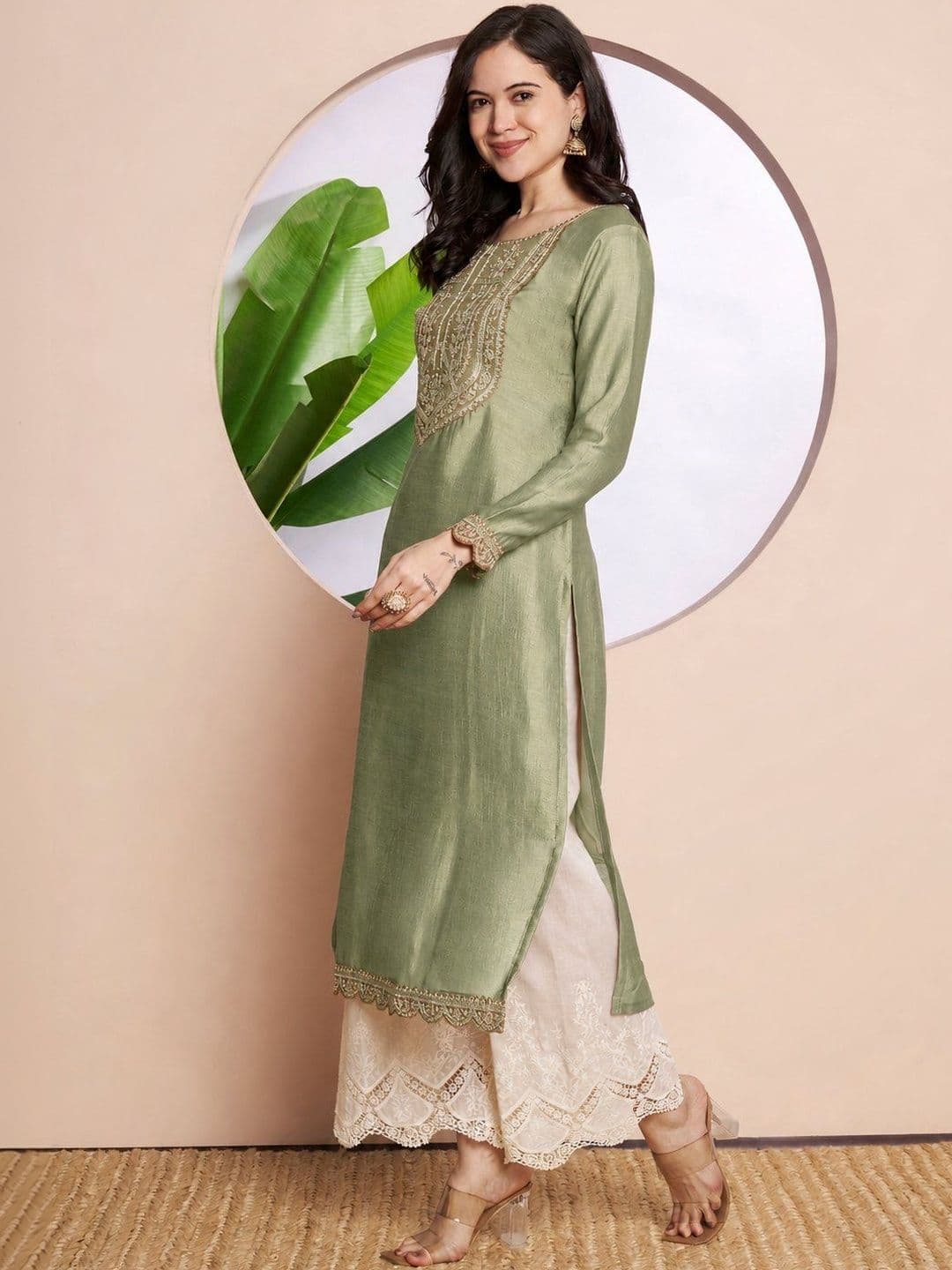 rarethread Women Embellished Kurta thumbnail 6