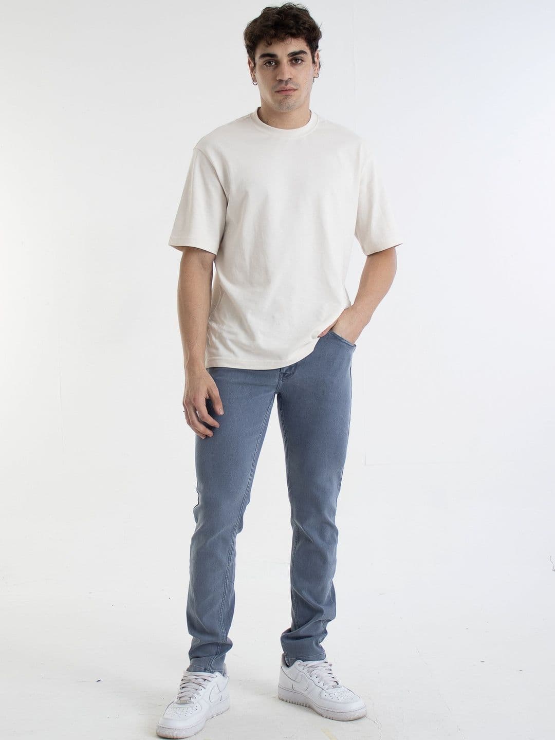 The Roadster Lifestyle Co Super Slim Fit Low-Rise Jeans thumbnail 6
