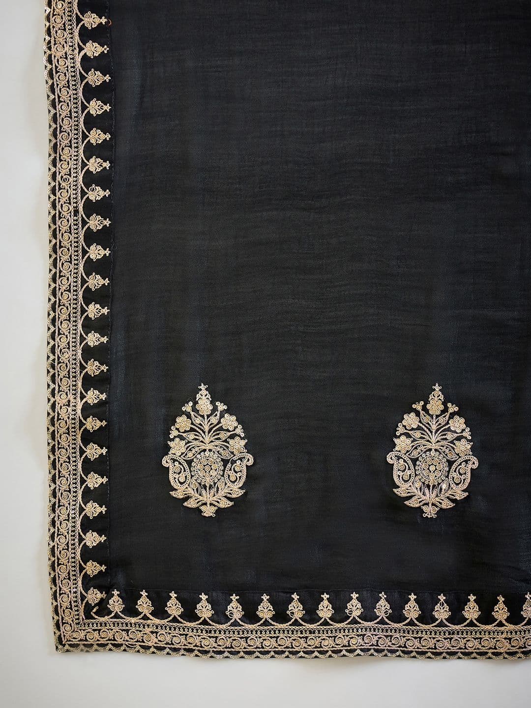 Saree mall Black Embellished Embroidered Heavy Work Sarees Unstiched Blouse thumbnail 3