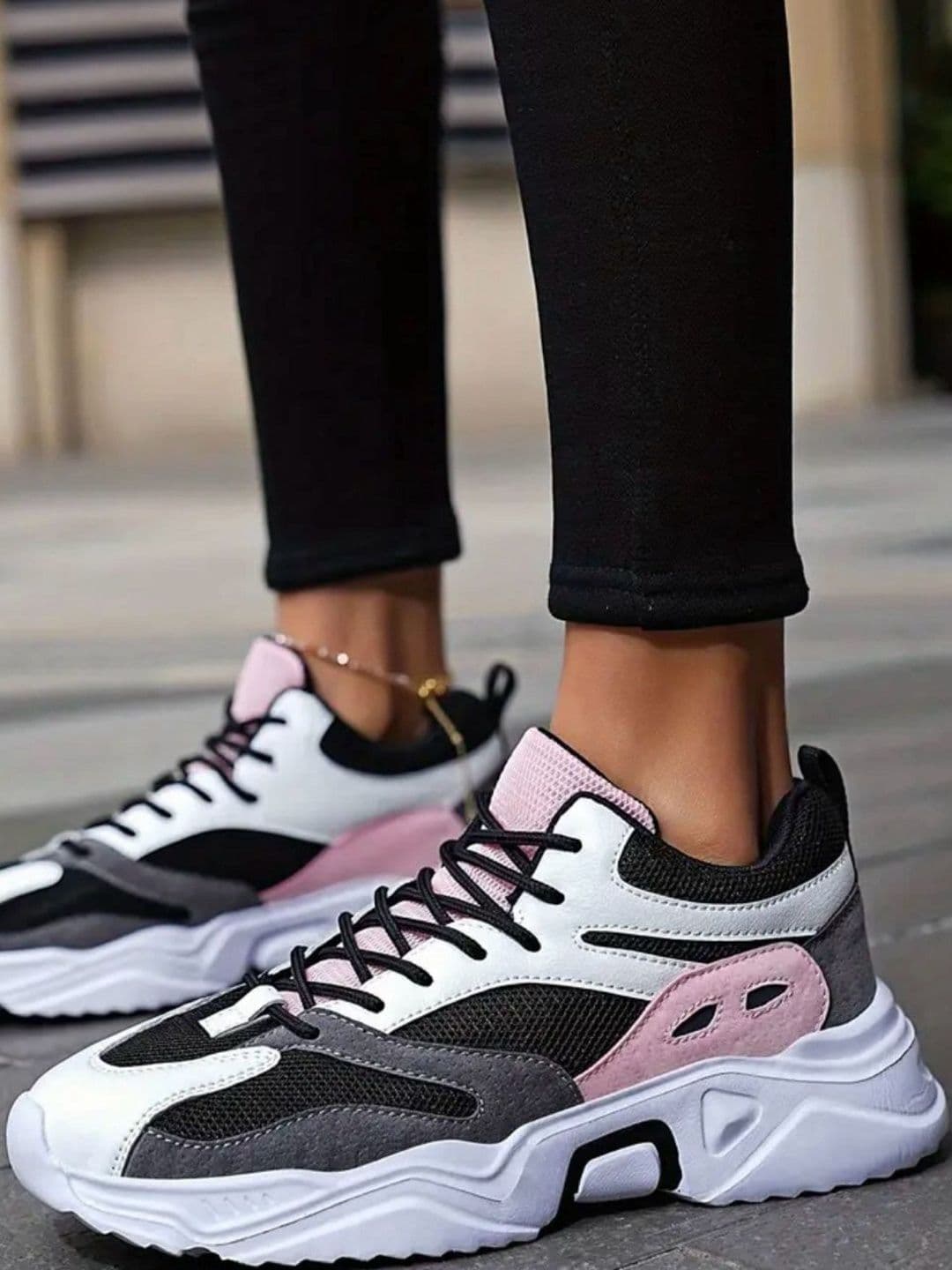 The Roadster Lifestyle Co Walking Non-Marking Sports Shoes thumbnail 2