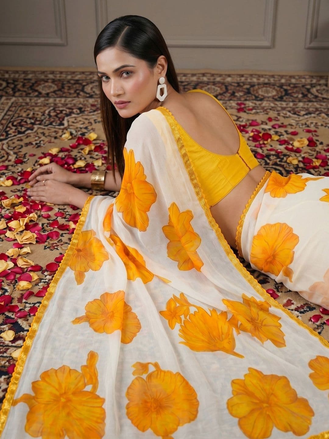 Dhaaga Ghar Floral Pure Chiffon Saree thumbnail 7