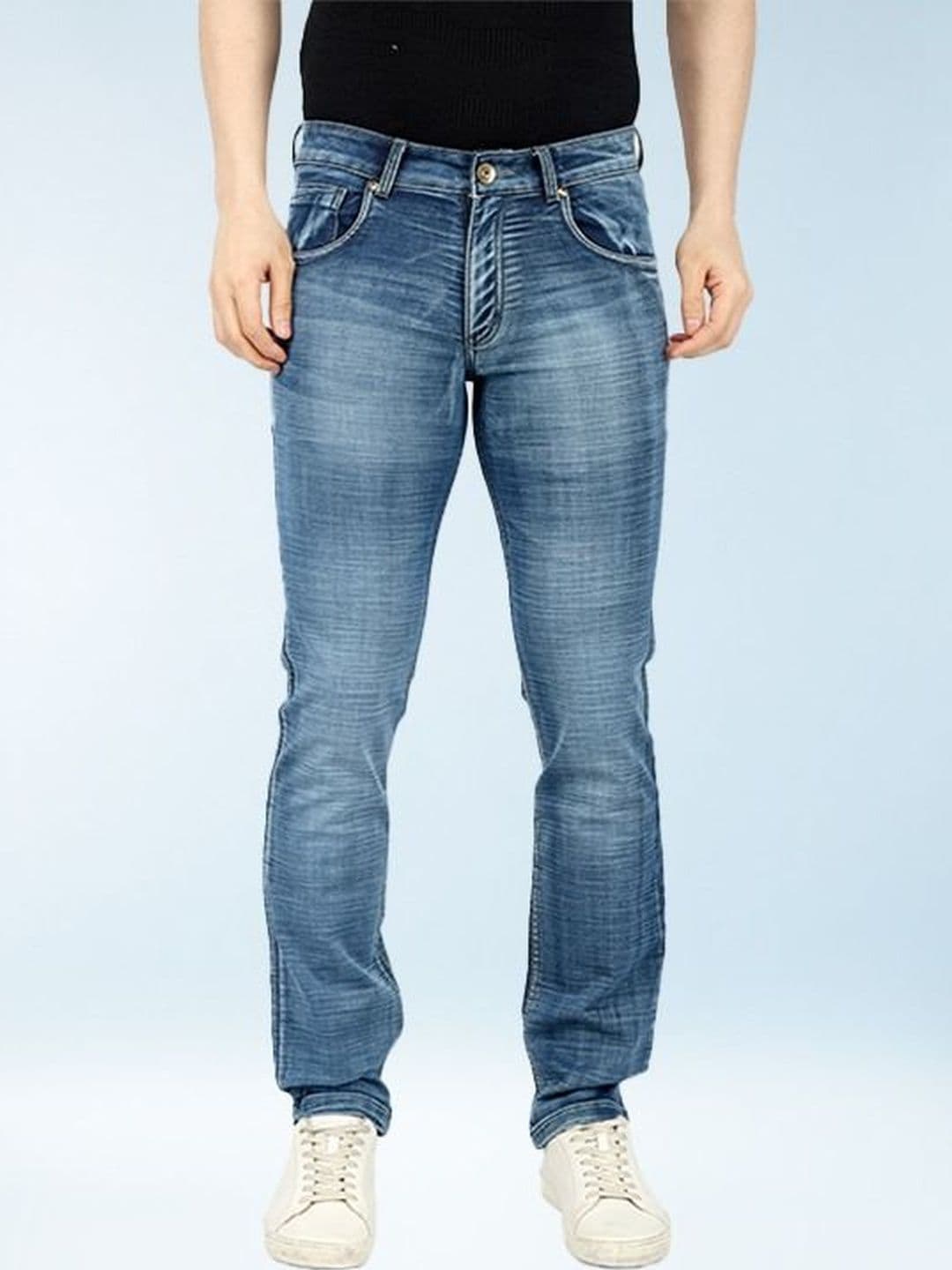 MoorXMoro Men Comfort Straight Fit Mid-Rise Light Fade Jeans thumbnail 6