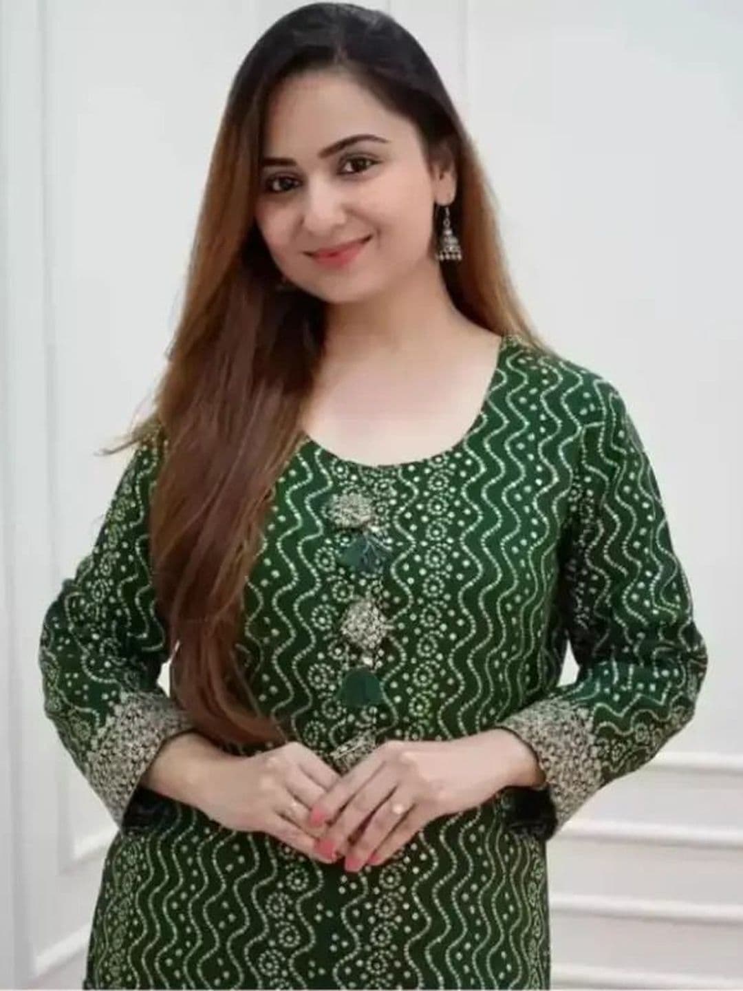 ANGIYA Bandhani Printed Kurti thumbnail 4