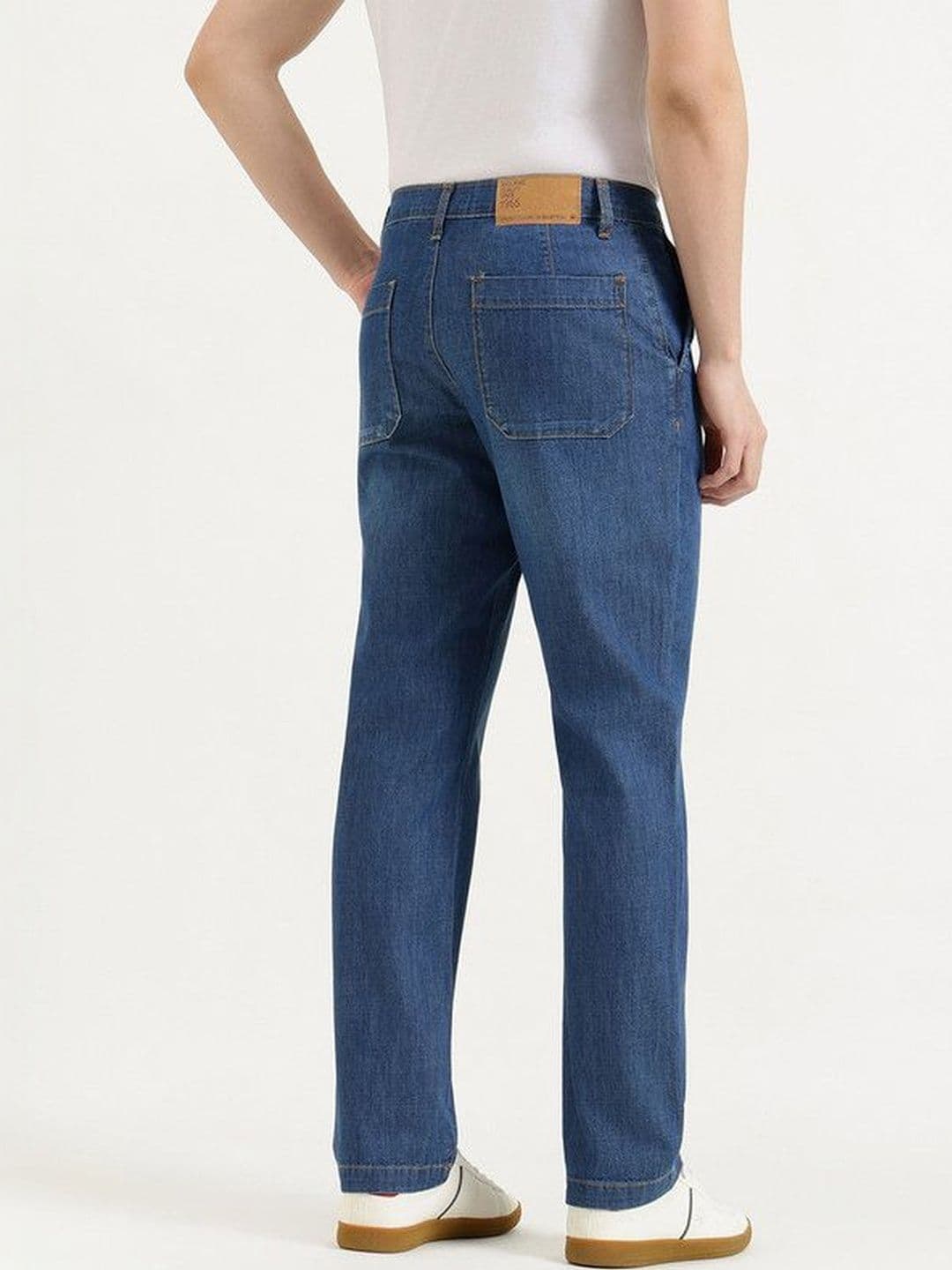 United Colors of Benetton Men Relaxed Fit Mid-Rise Jeans thumbnail 3