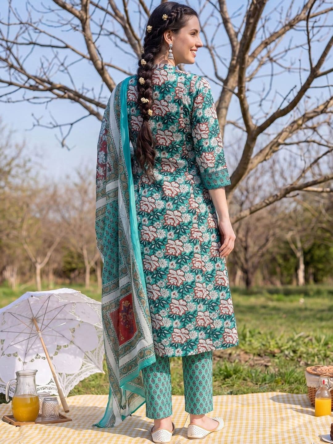 Indo Era Women Floral Printed Regular Pure Cotton Kurta with Trousers & With Dupatta thumbnail 4