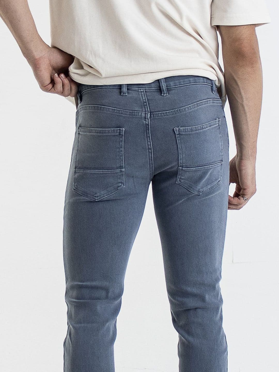 The Roadster Lifestyle Co Super Slim Fit Low-Rise Jeans thumbnail 4