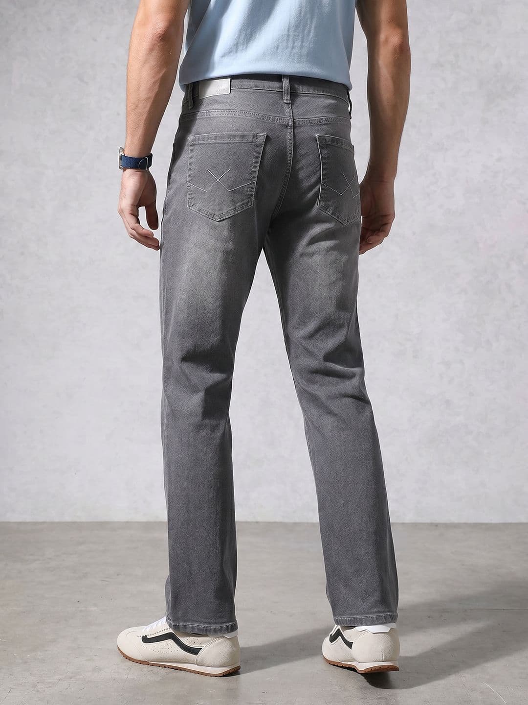 WROGN Men Bootcut Light Fade Stretchable Jeans thumbnail 2