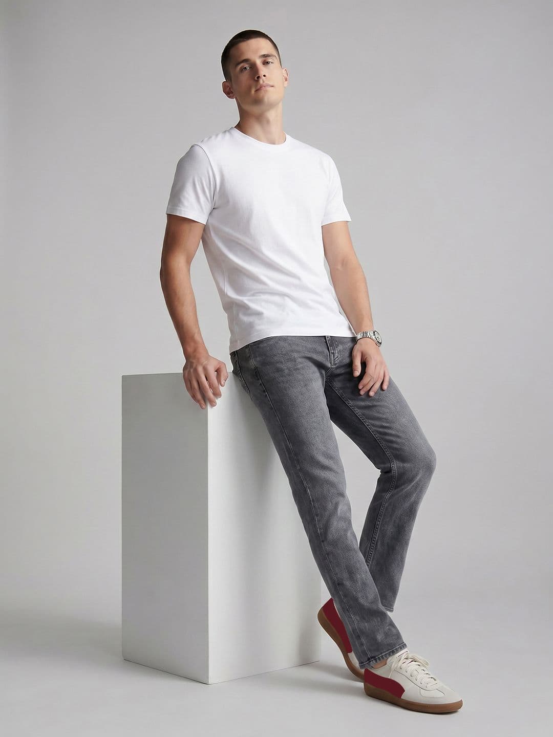U.S. Polo Assn. Denim Co. Men Brandon Slim Tapered Fit Stretchable Jeans thumbnail 5