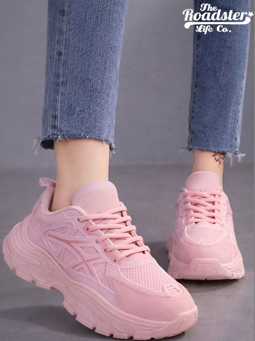 Roadster The Roadstar Life Co Women Running Non-Marking Shoes - view 1