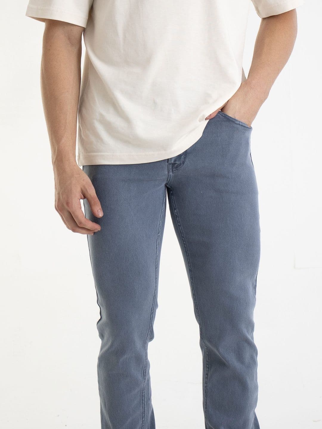The Roadster Lifestyle Co Super Slim Fit Low-Rise Jeans thumbnail 3