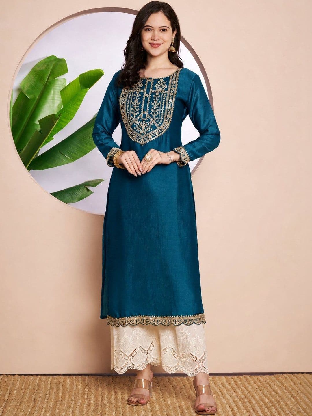 rarethread Women Ethnic Motifs Embroidered Thread Work Kurta thumbnail 4