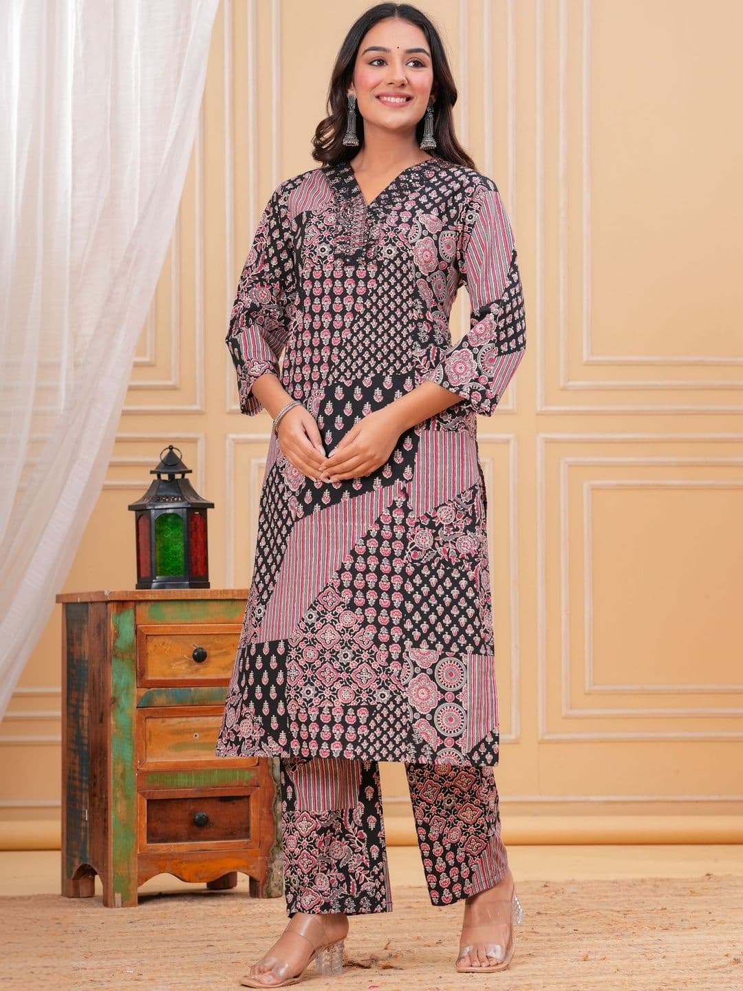 KALINI Women Ethnic Motifs Printed Regular Pure Cotton Kurta with Palazzos thumbnail 3