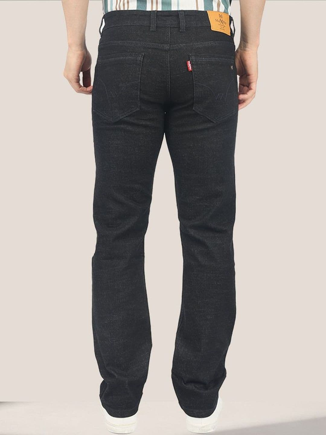 MoorXMoro Men Comfort Straight Fit Mid-Rise Jeans thumbnail 2