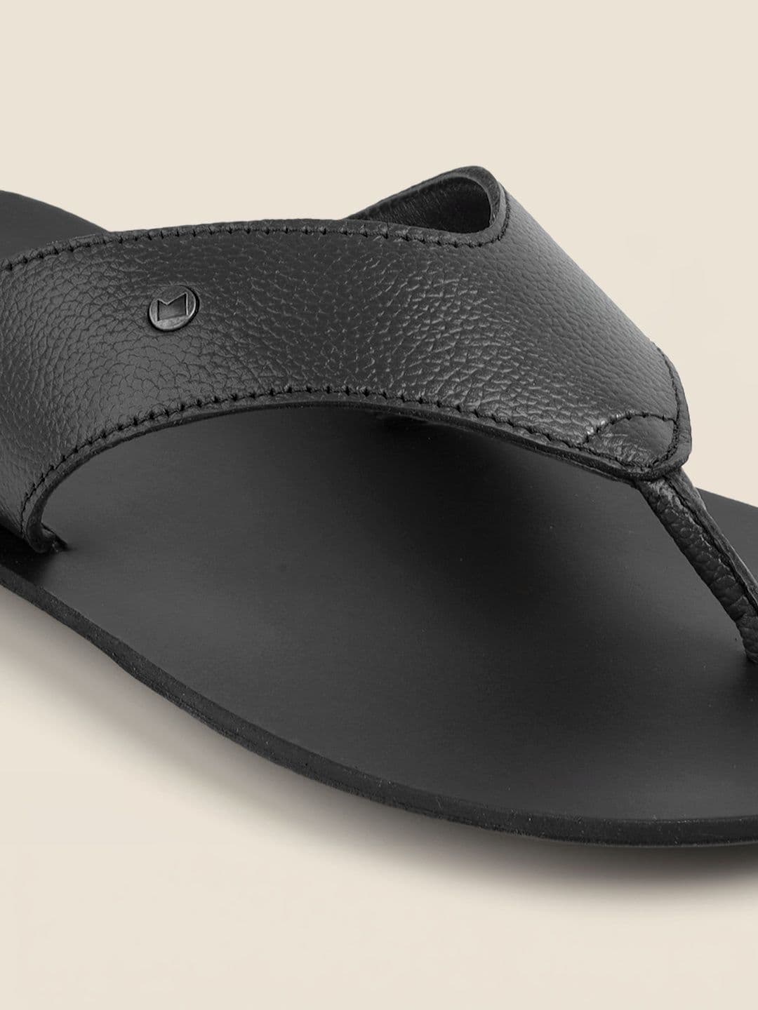 Metro Men Thong Flip-Flops thumbnail 4