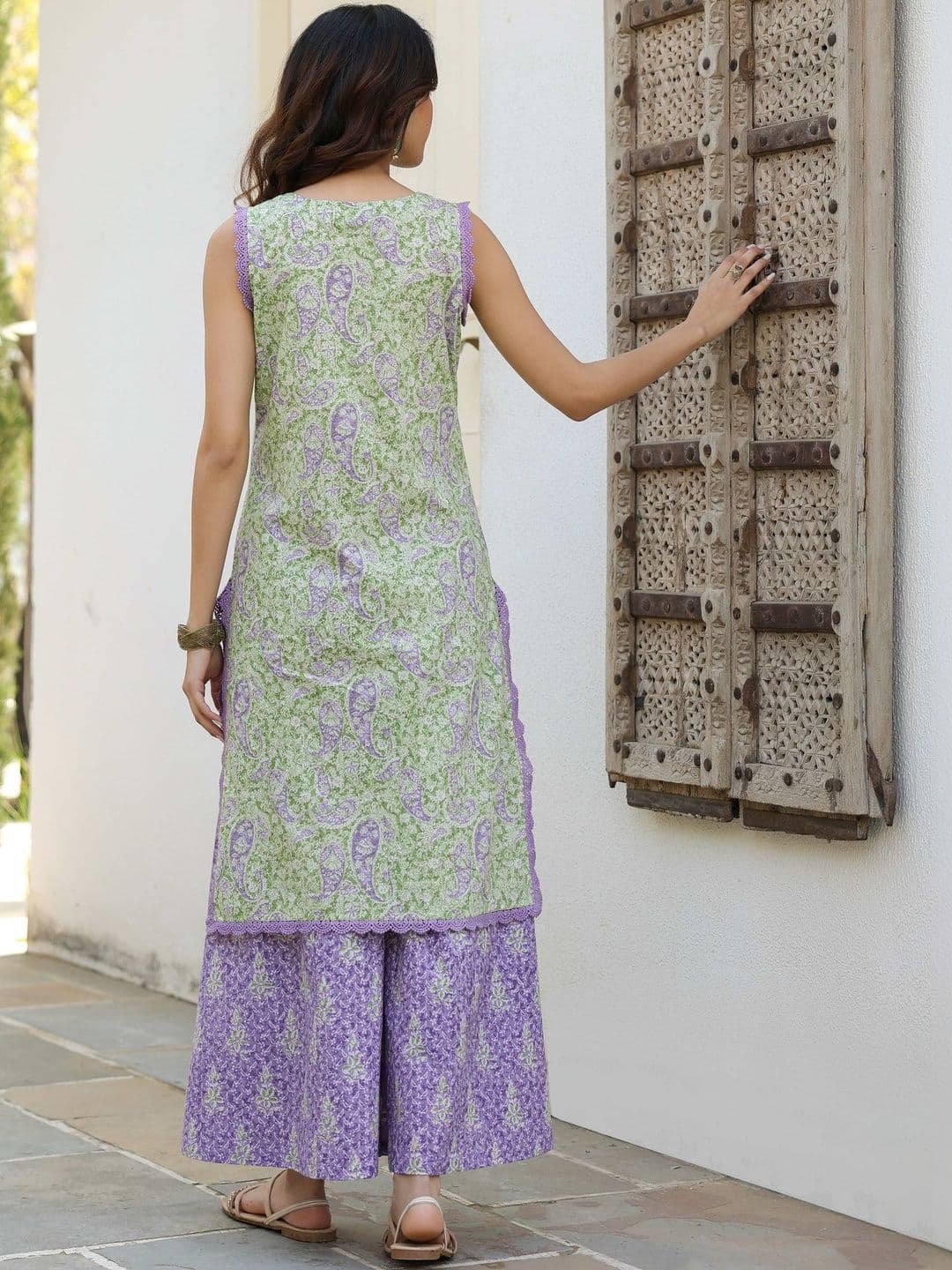 Rain & Rainbow Ethnic Motifs Printed Pure Cotton Kurta with Palazzos & Dupatta thumbnail 3