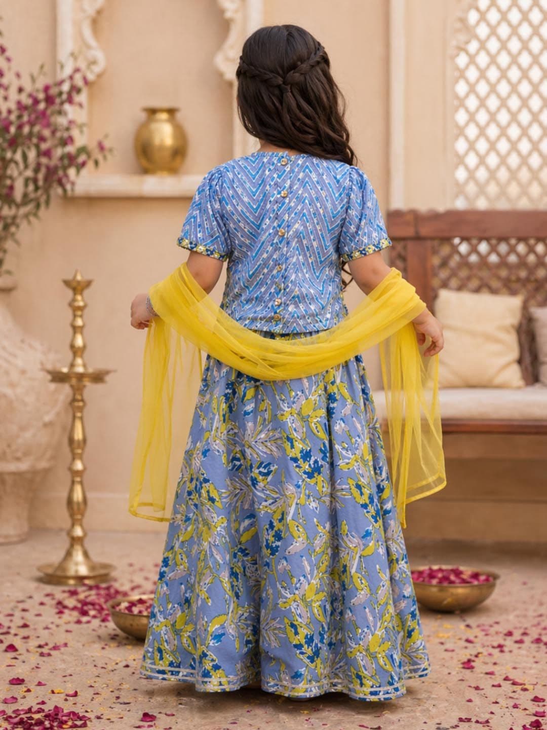 Superminis Girls Embellished Ready to Wear Lehenga & Blouse With Dupatta thumbnail 2