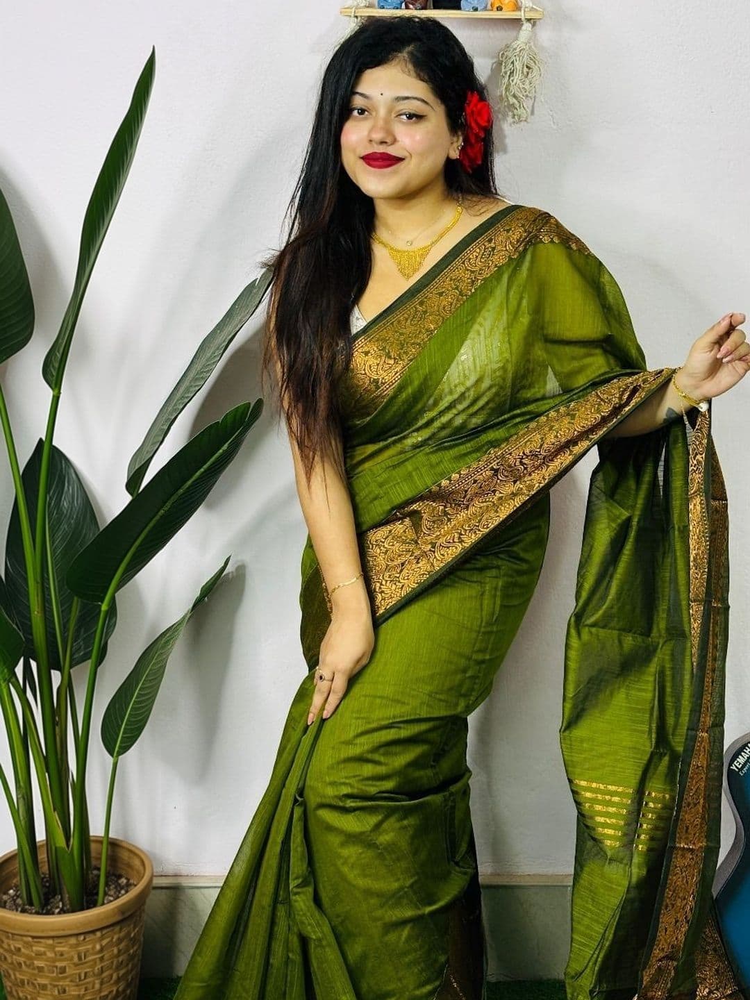 Brynbrit Woven Design Zari Handloom Khadi Saree thumbnail 2