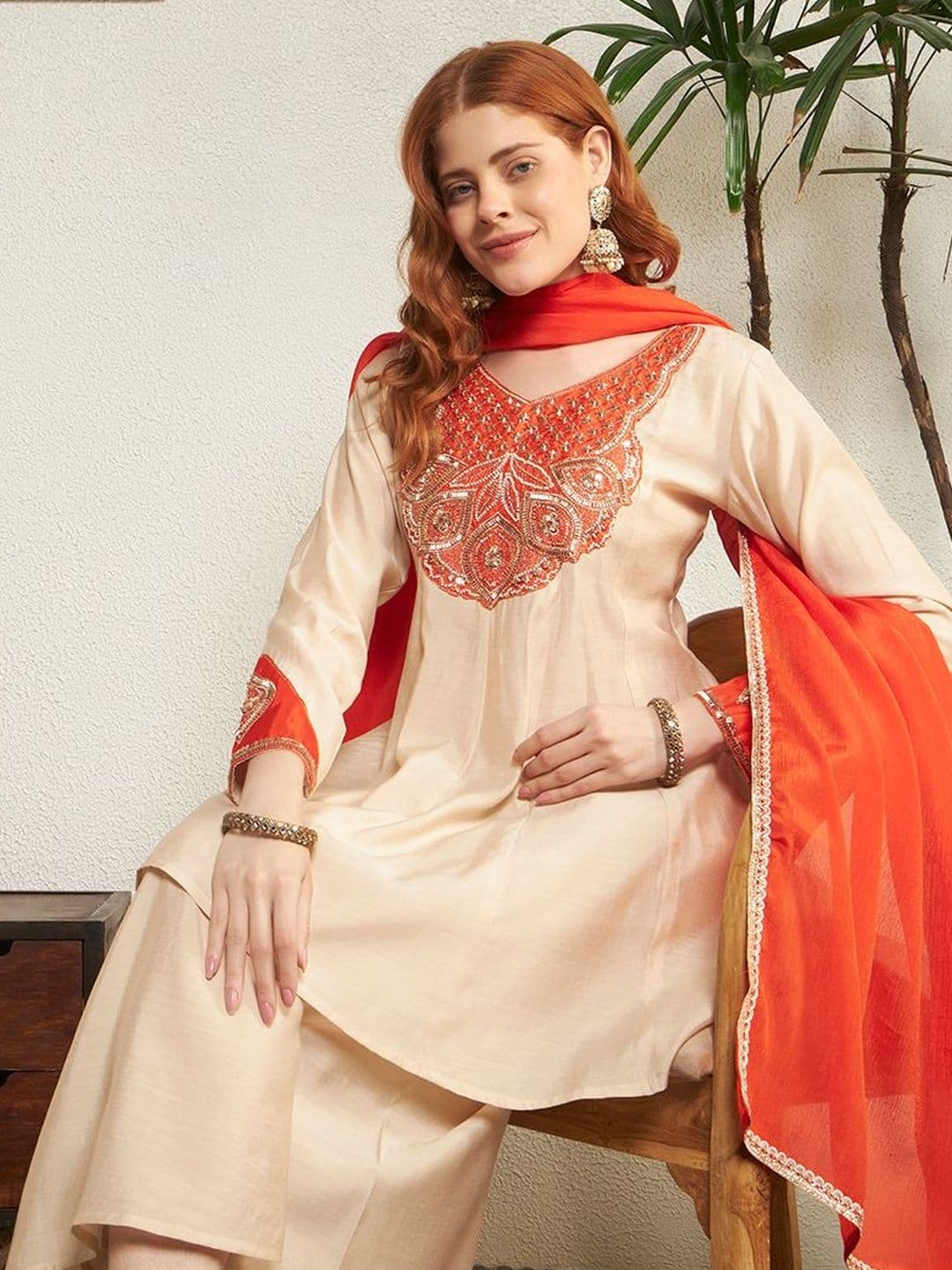 Honky Tonky Women Embroidered Regular Thread Work Kurta with Palazzos & With Dupatta thumbnail 2