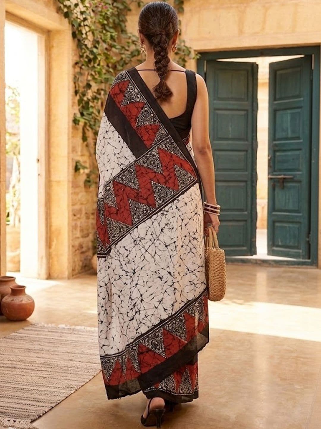 Sangria Printed Block Print Sarees thumbnail 6