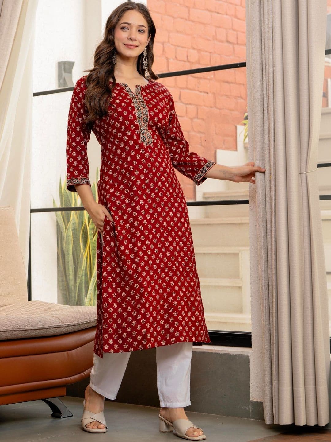 KALINI Women Ethnic Motifs Printed Kurta thumbnail 2