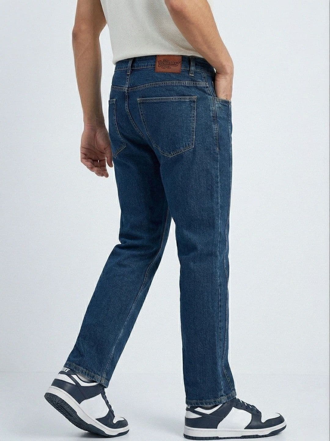The Roadster Lifestyle Co Men Pure Cotton Light Fade Clean Look Jeans thumbnail 2