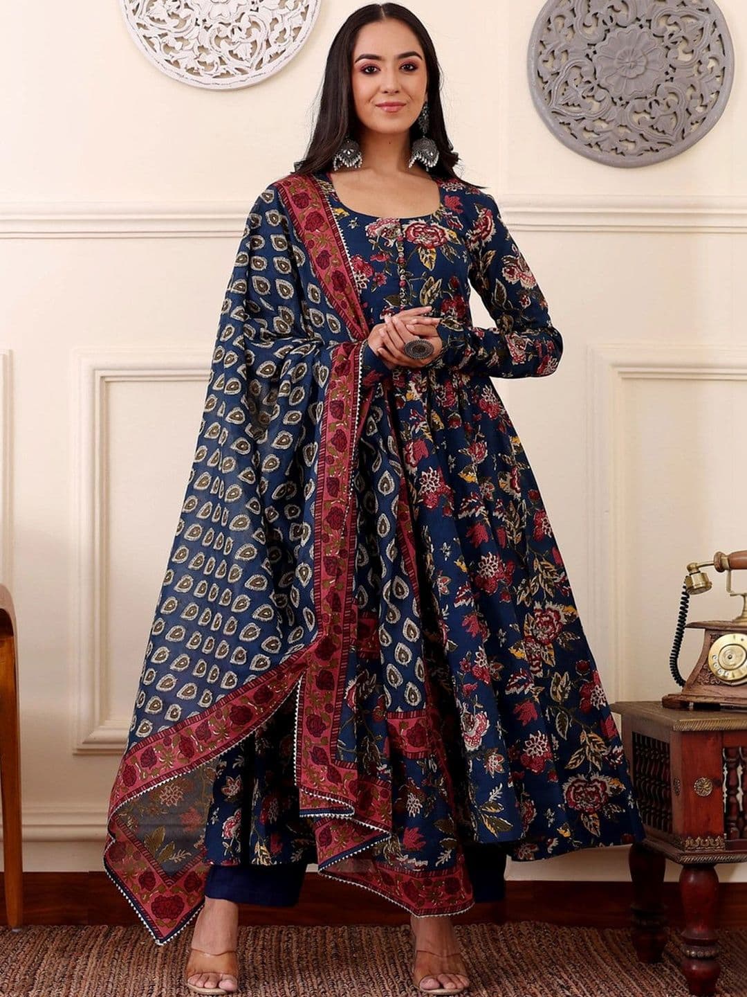 HERE&NOW Women Floral Printed Empire Kurta with Palazzos & With Dupatta - view 1
