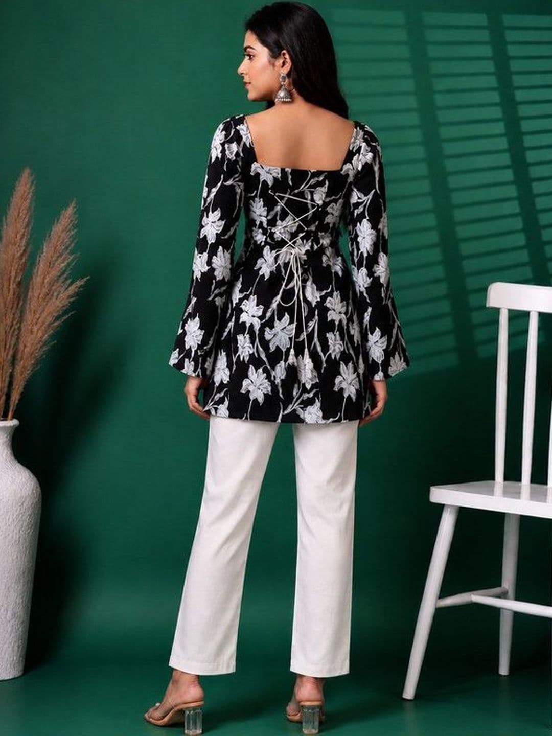 ALENJAN Floral Printed Square Neck Flared Sleeves Kurti thumbnail 2