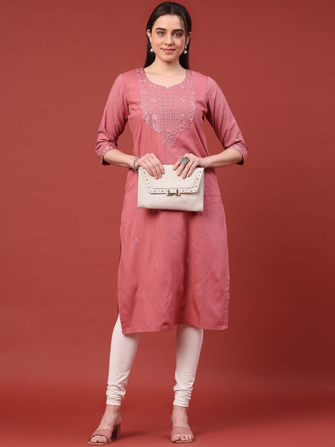 V-Mart Women Ethnic Motifs Embroidered Thread Work Kurta thumbnail 5