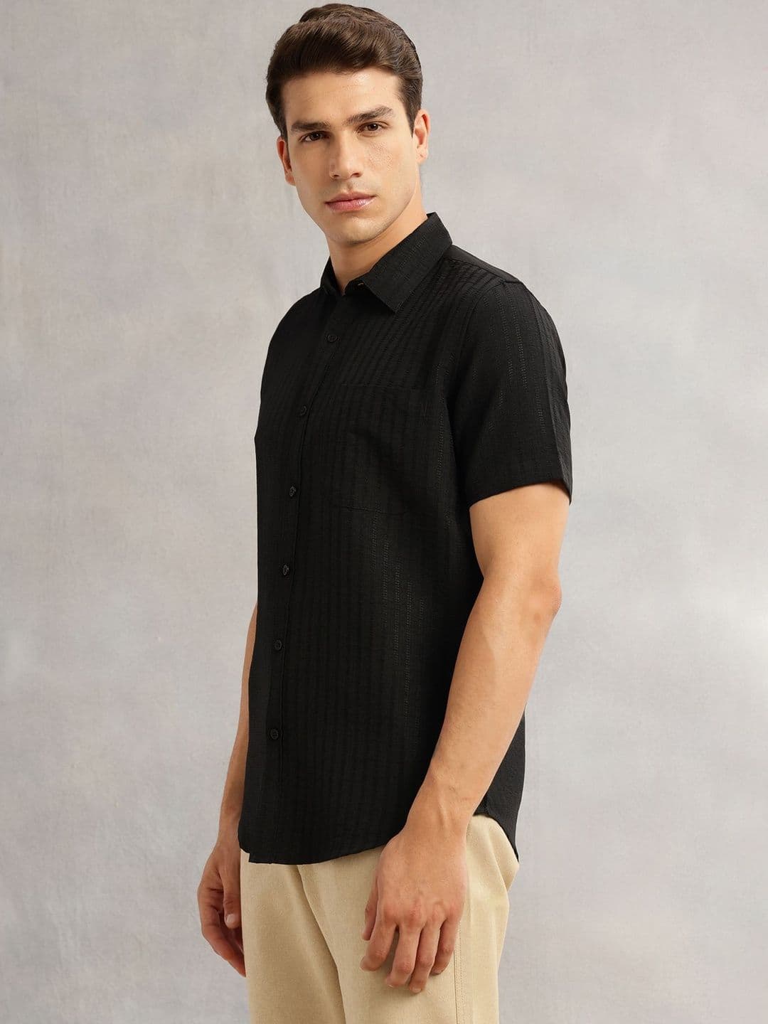 Thomas Scott Men Regular Fit Short Sleeves Spread Collar Polyester Casual Shirt thumbnail 3
