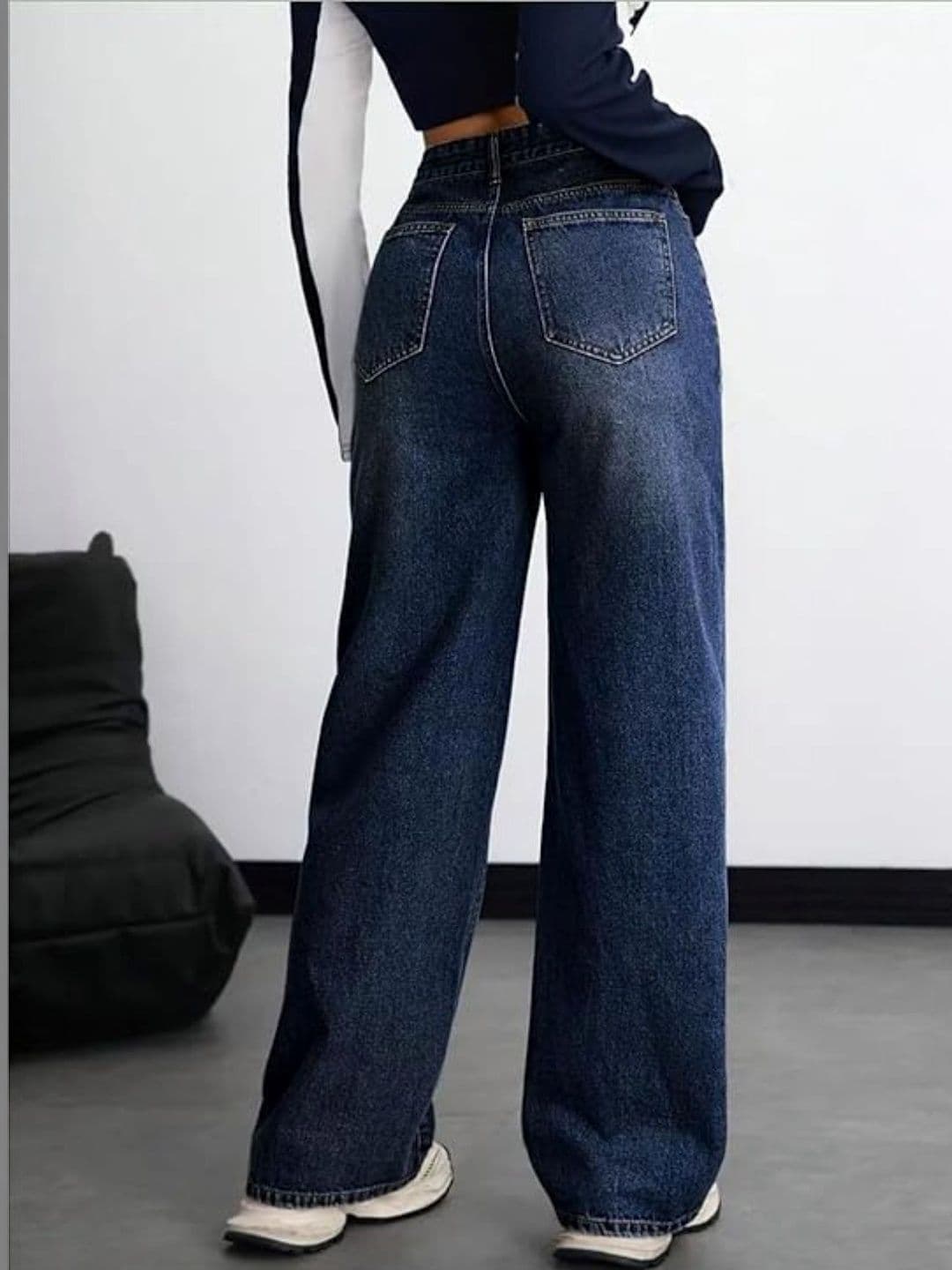 Crazeis Women Comfort Straight Fit High-Rise Light Fade Acid Wash Stretchable Jeans thumbnail 5