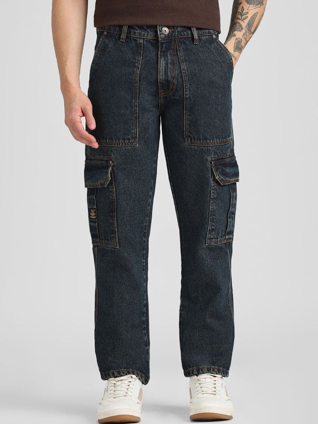 Klub Fox Men Straight Fit Cargos Jeans thumbnail 2