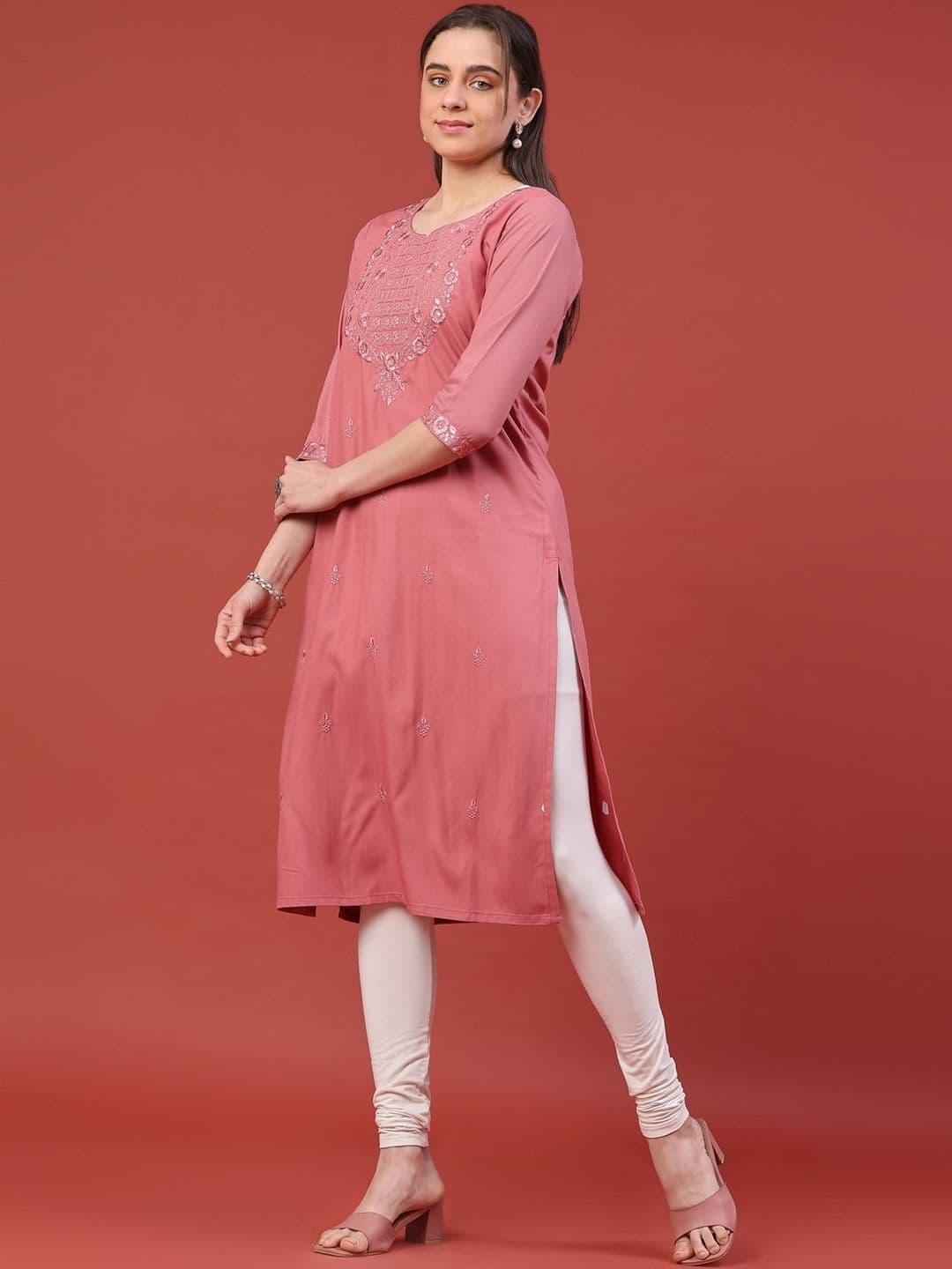 V-Mart Women Ethnic Motifs Embroidered Thread Work Kurta thumbnail 3