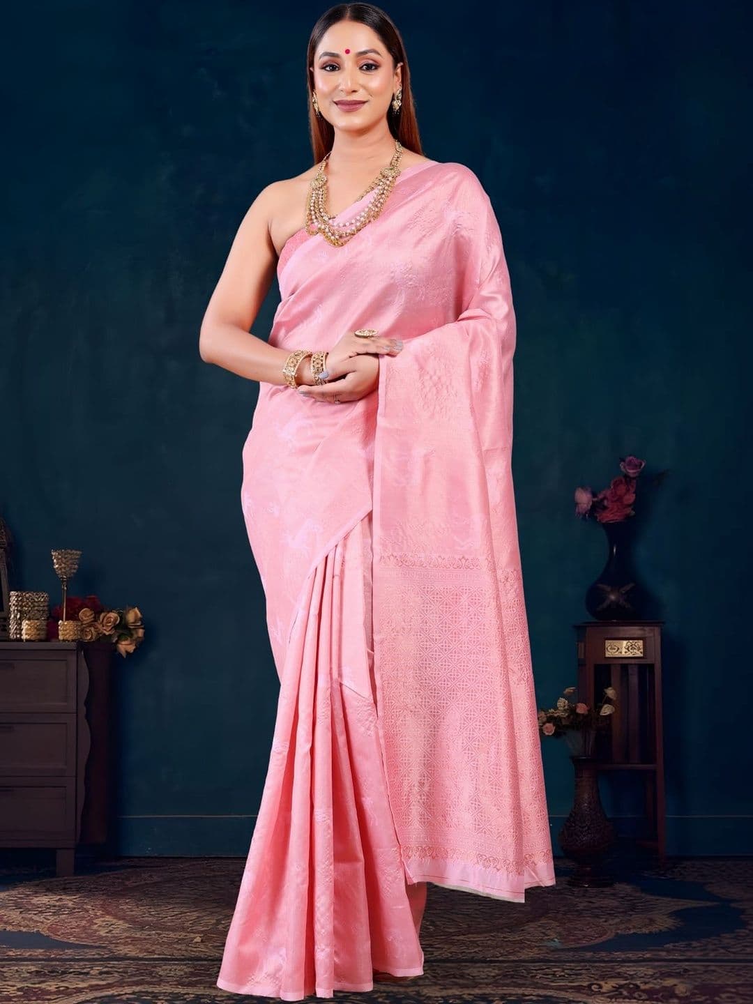 Sangria Light Pink Woven Design Zari Banarasi Saree With Unstitched Blouse - view 1