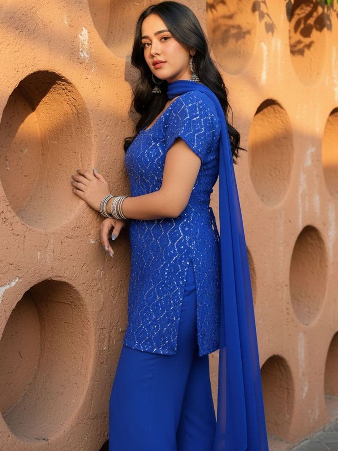 Brand Hill Women Printed Regular Kurta with Trousers & With Dupatta thumbnail 4