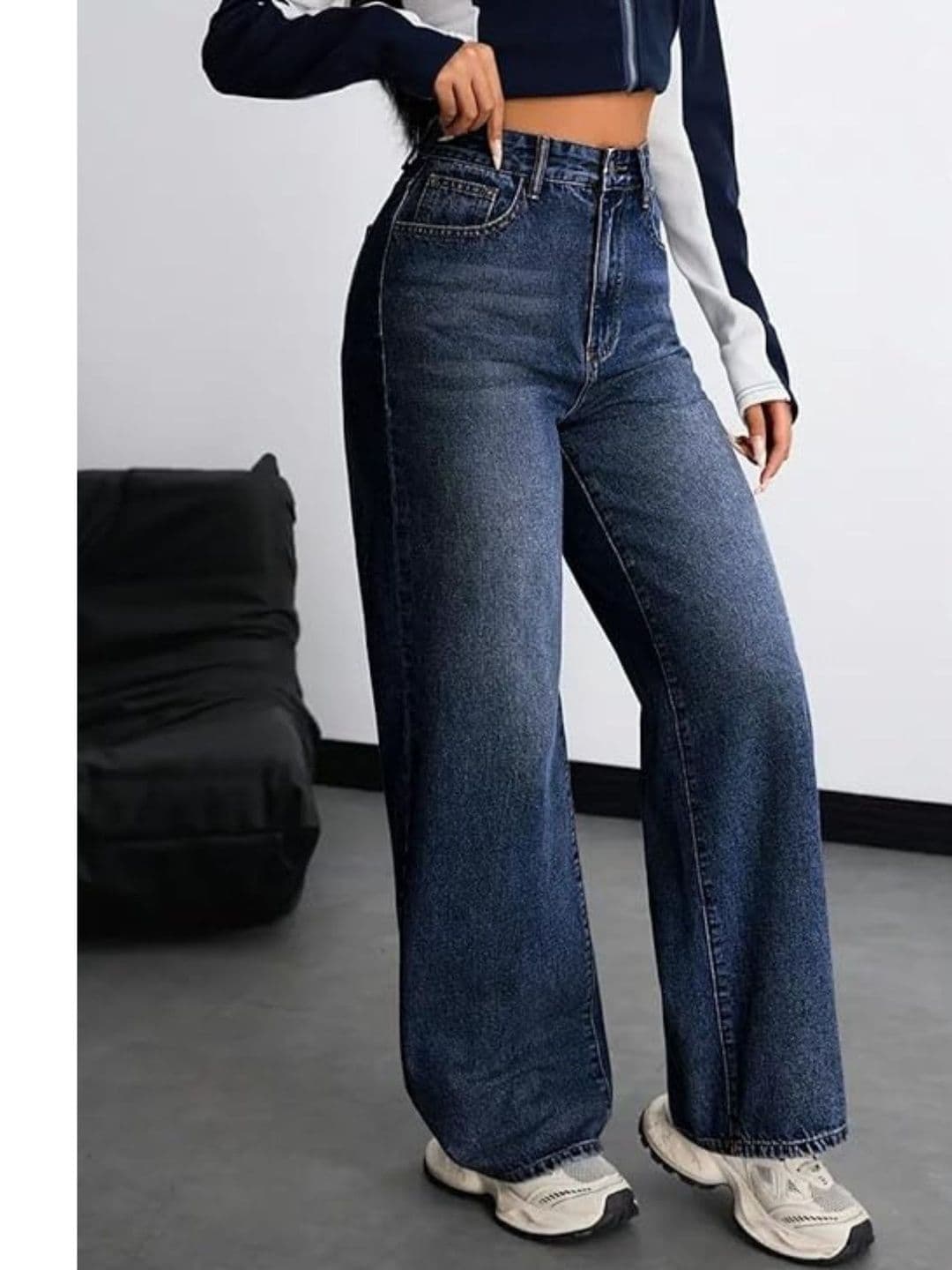 Crazeis Women Comfort Straight Fit High-Rise Light Fade Acid Wash Stretchable Jeans thumbnail 2