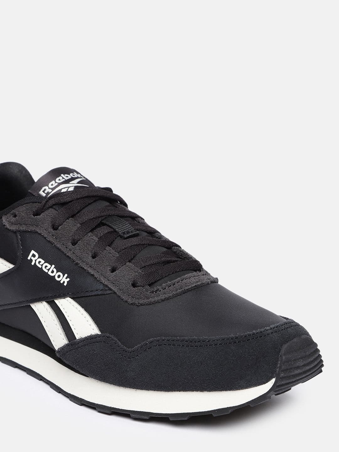 Reebok Men GLIDE LOW Lace Up Sports Shoes thumbnail 2