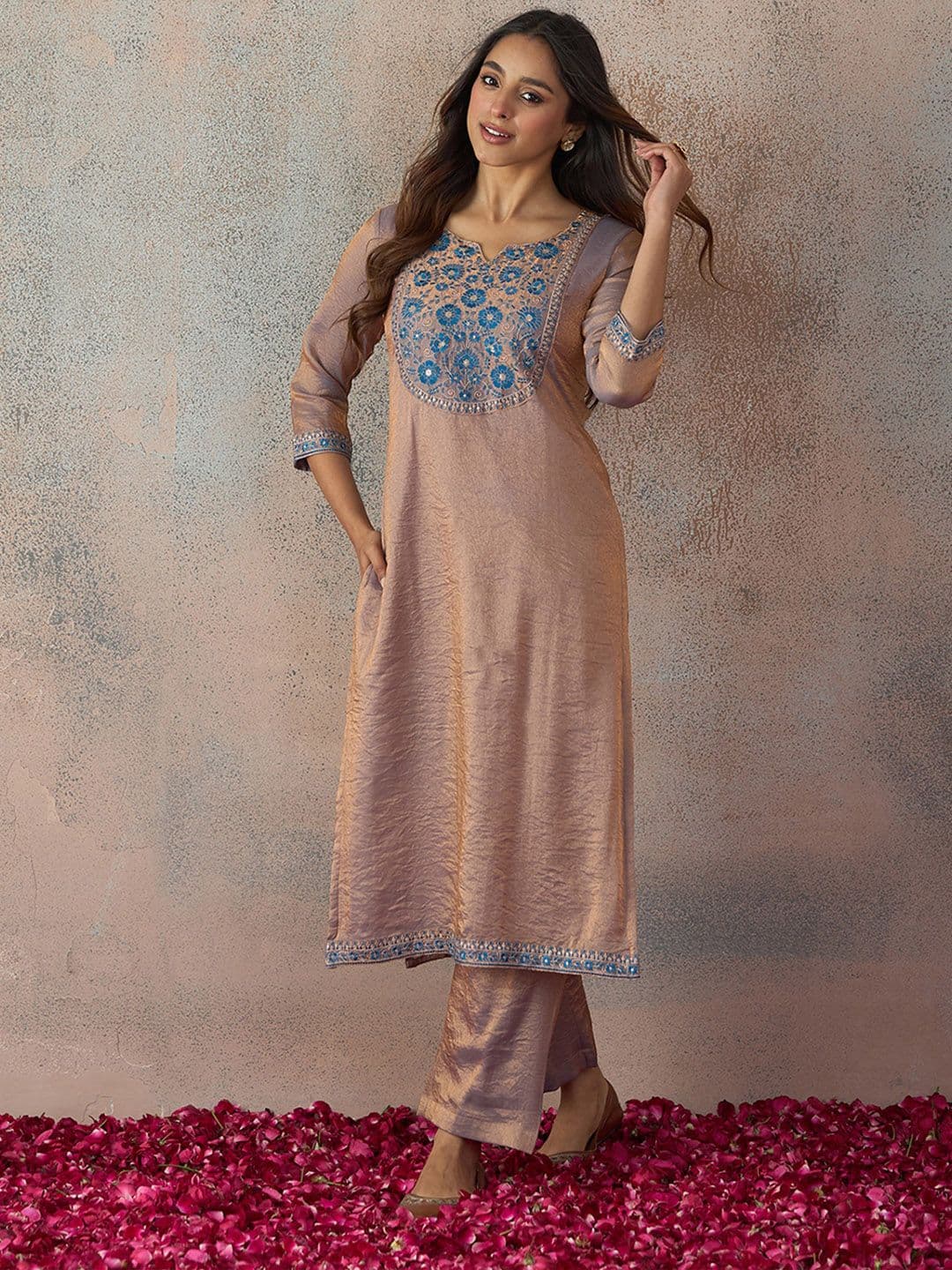 Anouk Mirage Women Ethnic Motifs Embroidered Regular Thread Work Kurta with Palazzos thumbnail 6