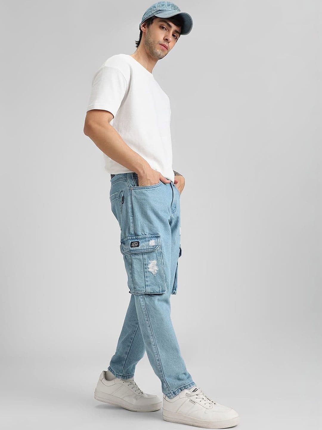 Klub Fox Men Faded Straight Fit Cargos Jeans thumbnail 2