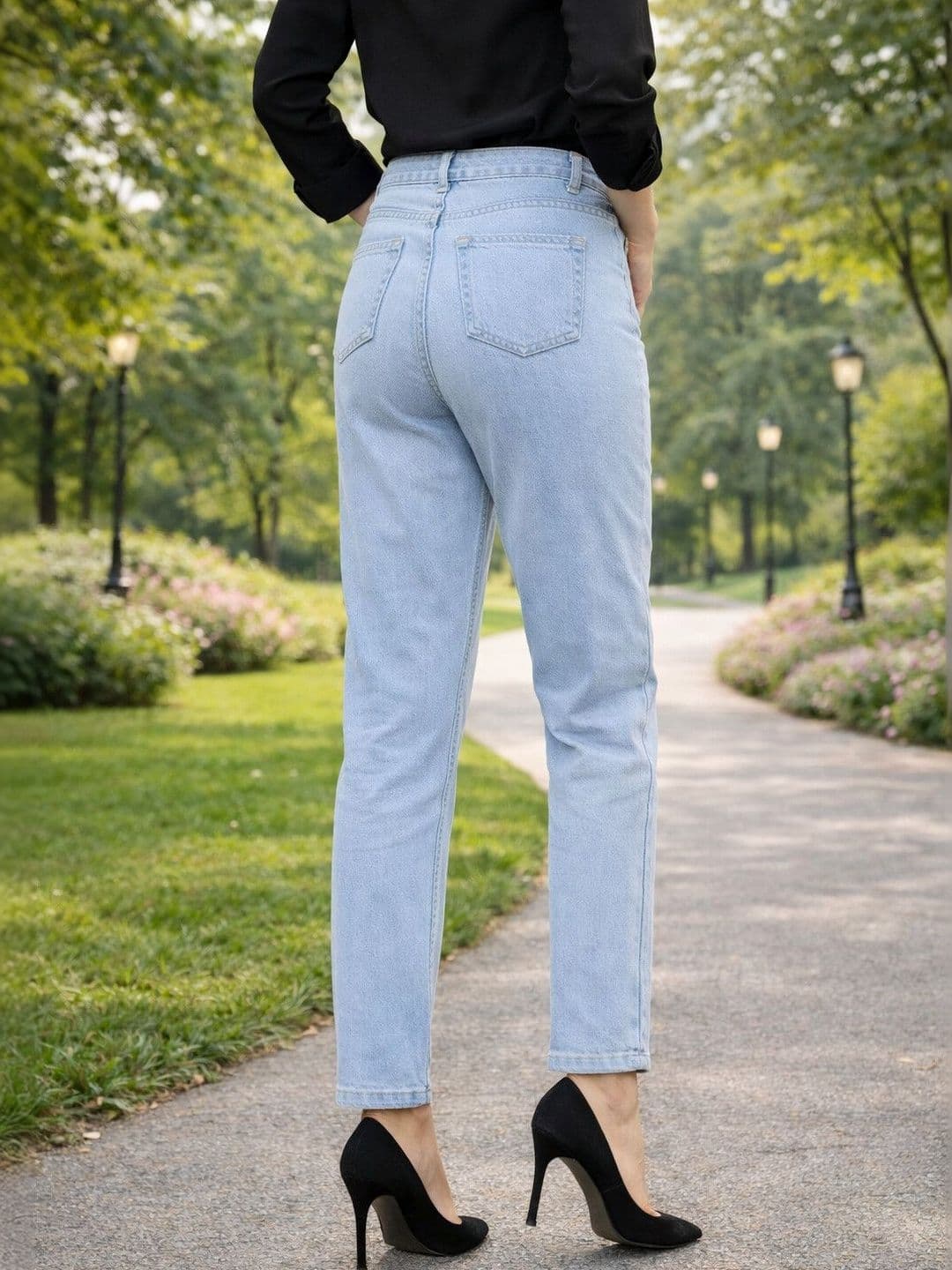 HERE&NOW Women High-Rise Light Fade Stretchable Jeans thumbnail 5