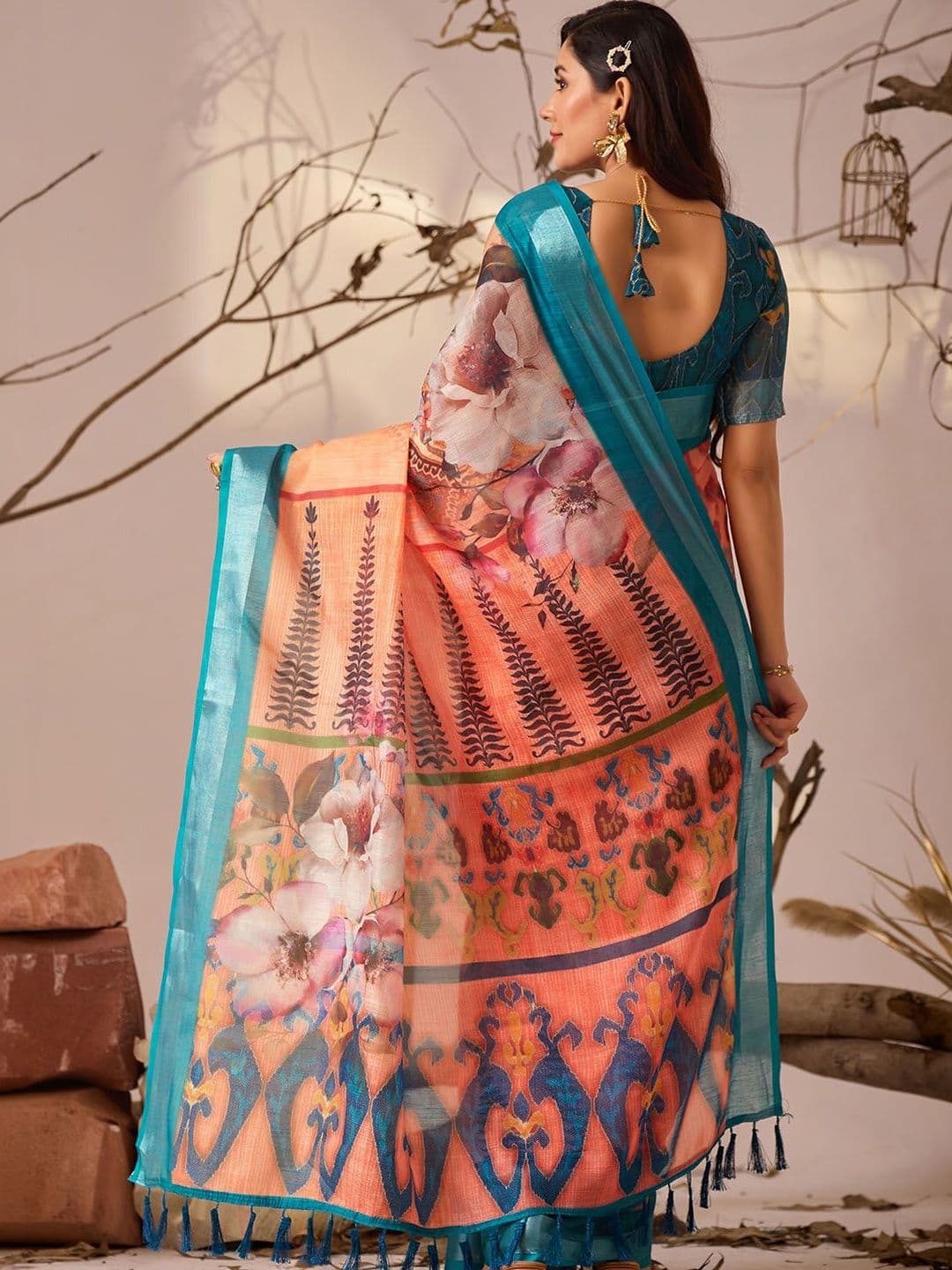 HERE&NOW Floral Pure Cotton Handloom Jamdani Saree thumbnail 4