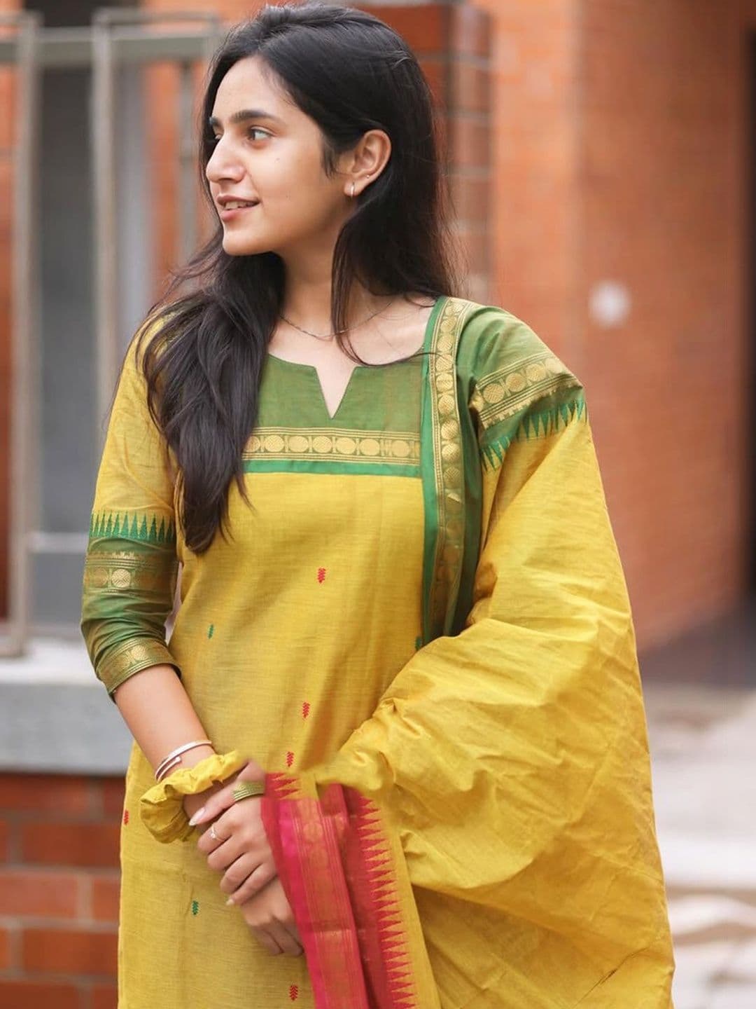 HERE&NOW Women Kurta thumbnail 2