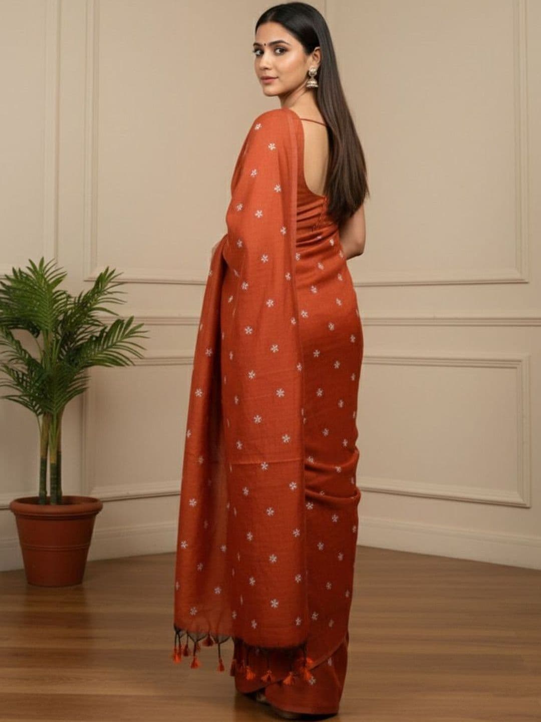 all about you Floral Embroidered Handloom Khadi Saree thumbnail 2