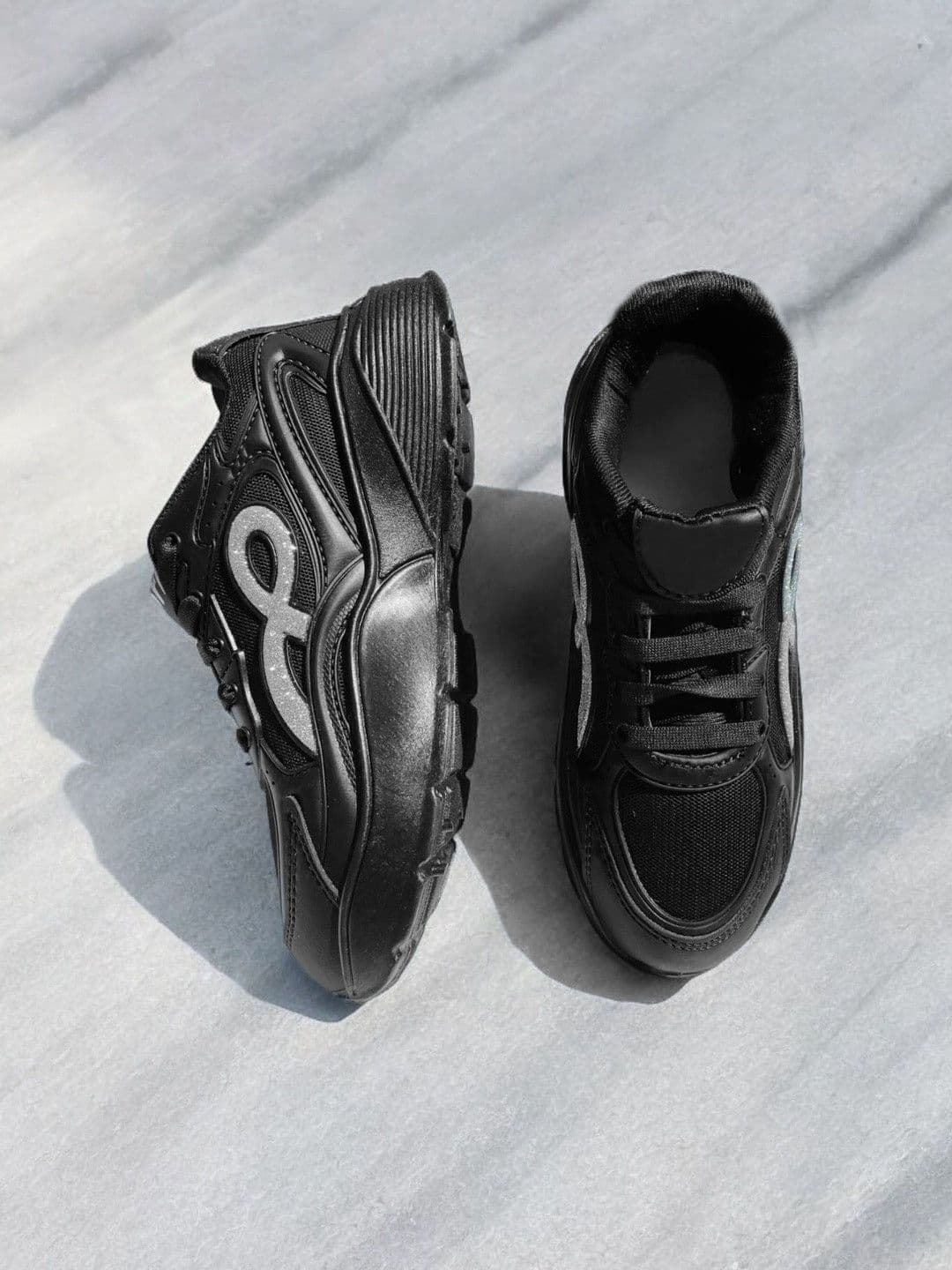 The Roadster Lifestyle Co Walking Non-Marking Sports Shoes - view 1