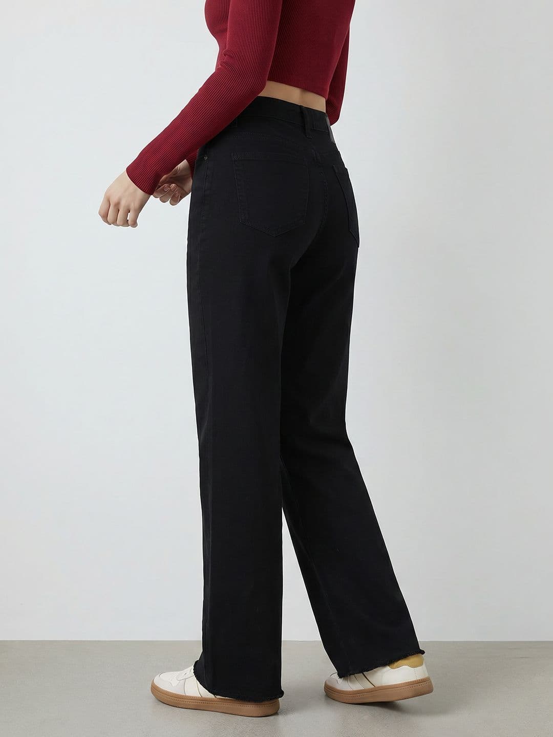 Mast & Harbour Women Relaxed Fit Stretchable Jeans thumbnail 2