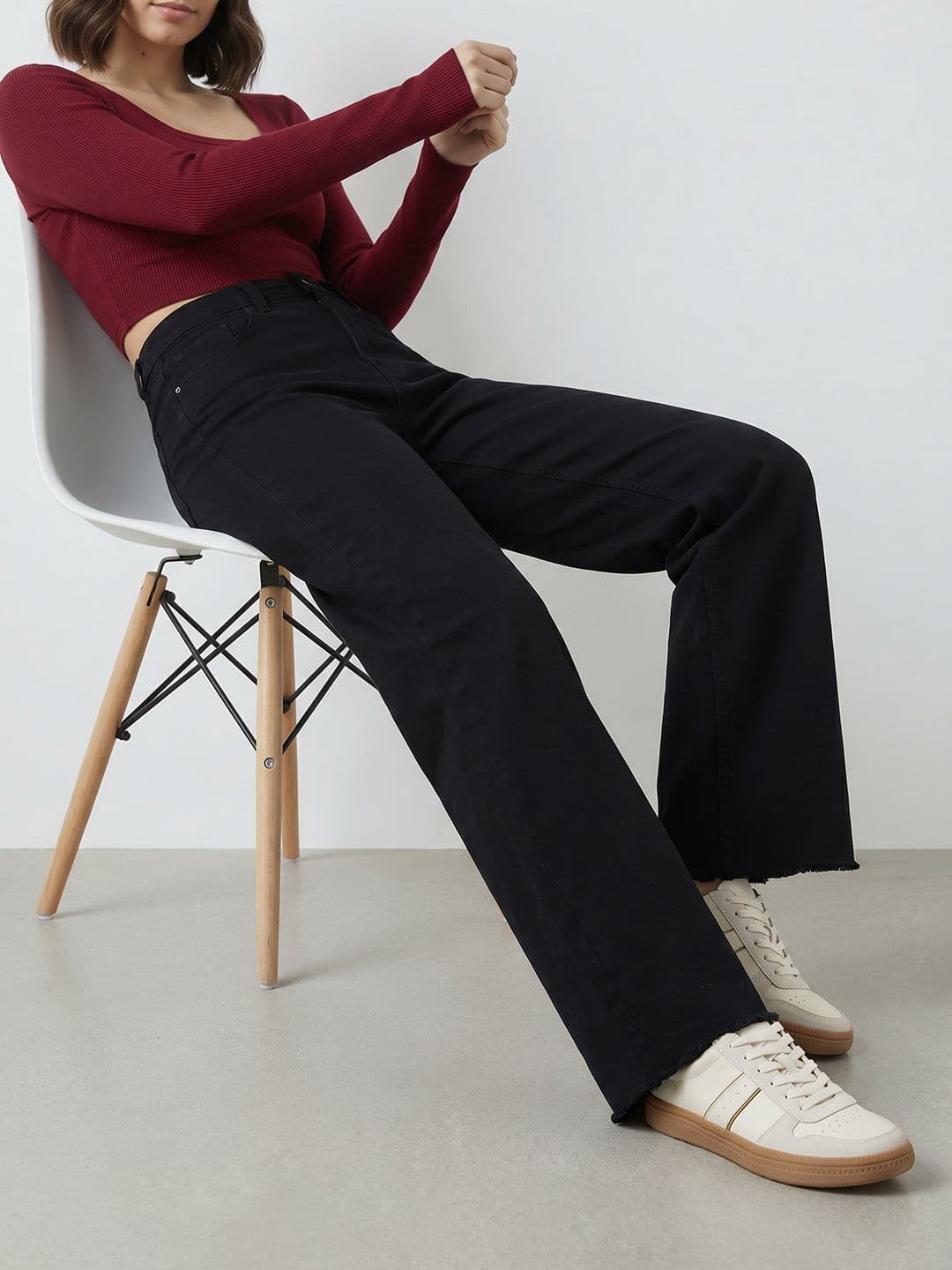 Mast & Harbour Women Relaxed Fit Stretchable Jeans - view 1