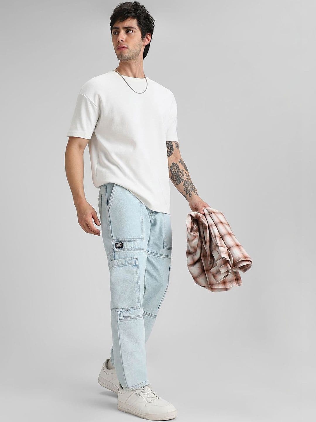 Klub Fox Men Straight Fit Denim Cargos Jeans thumbnail 4