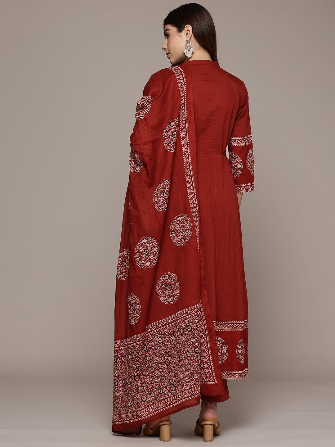Cayman Women Printed Mirror Work Pure Cotton Kurta with Trousers & Dupatta thumbnail 4